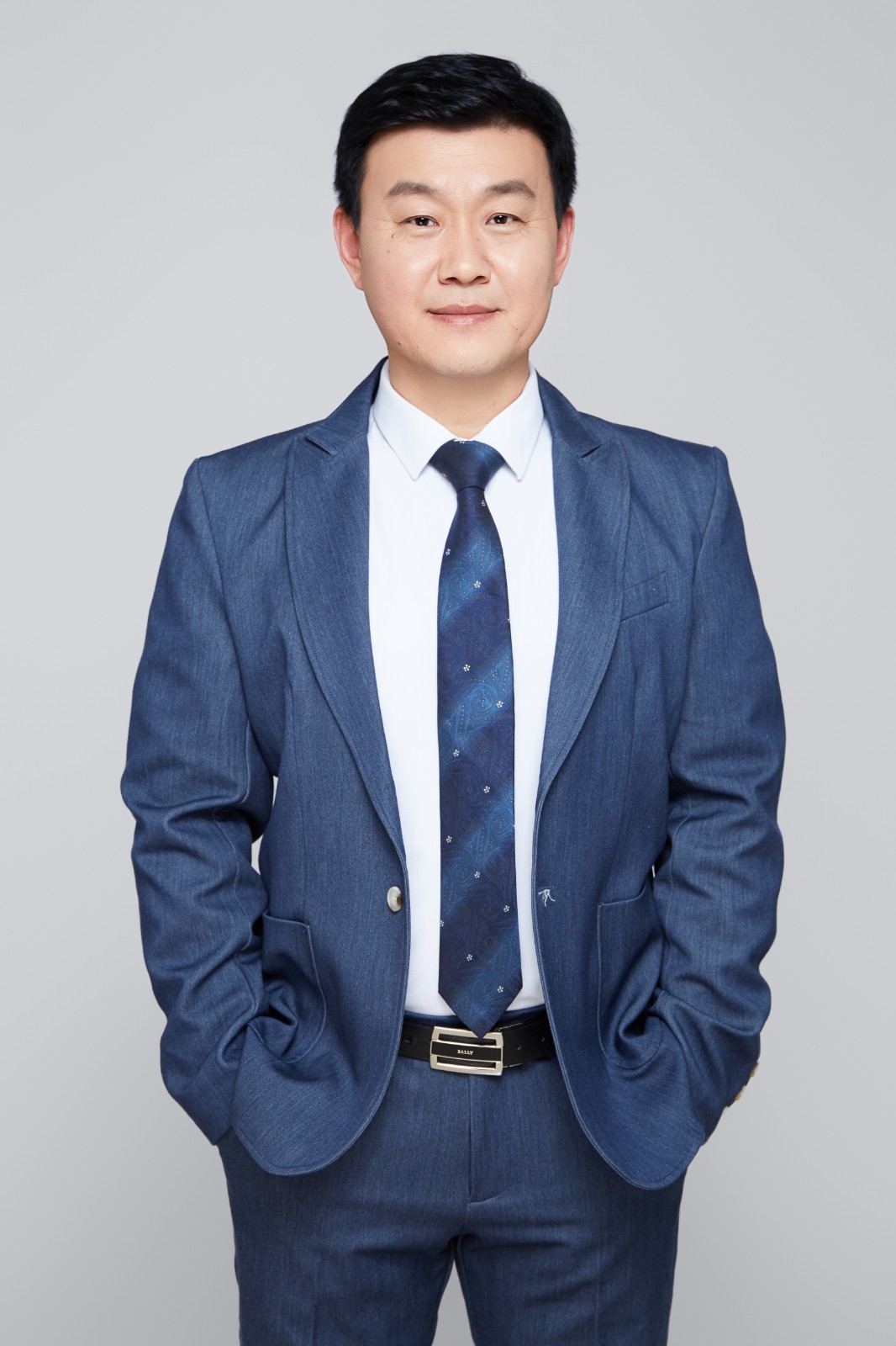 陈铁岗.jpg