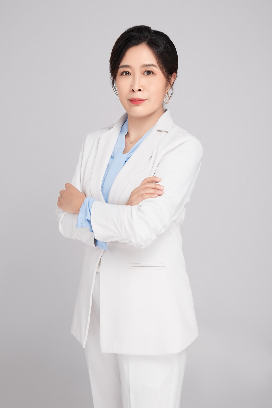 杨忠敏.jpg