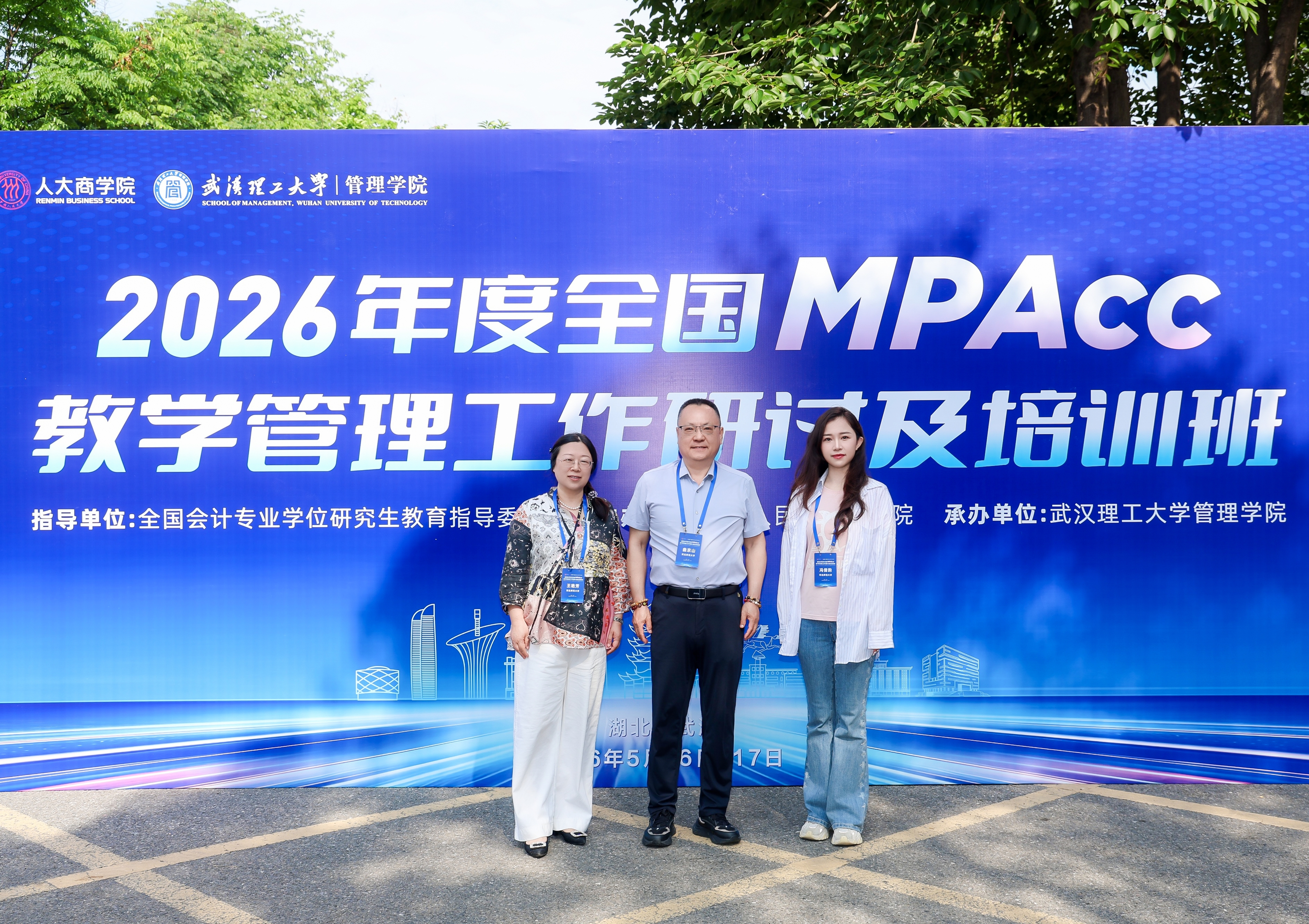 0a9e4a1660738040fee3d3c43fafcf08.jpg
